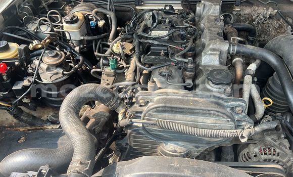 Comprar Usado Mazda BT-50 Branco Carro em Maputo em Maputo Comprar Usado Mazda BT-50 Branco Carro em Maputo em Maputo