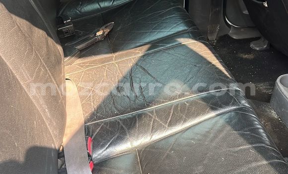 Comprar Usado Mazda BT-50 Branco Carro em Maputo em Maputo Comprar Usado Mazda BT-50 Branco Carro em Maputo em Maputo