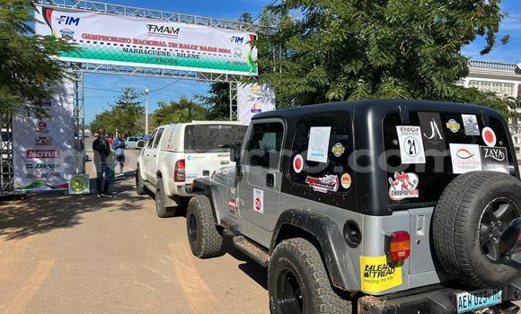 Comprar Usado Jeep Wrangler Branco Carro em Maputo em Maputo Comprar Usado Jeep Wrangler Branco Carro em Maputo em Maputo