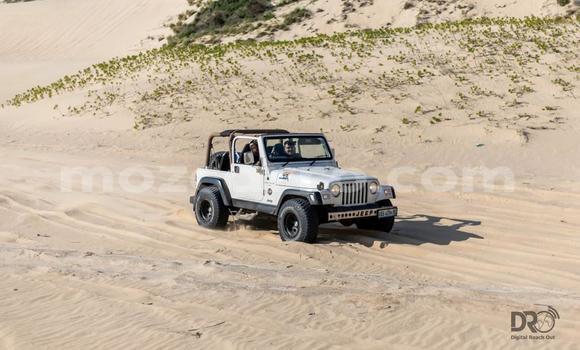 Comprar Usado Jeep Wrangler Branco Carro em Maputo em Maputo Comprar Usado Jeep Wrangler Branco Carro em Maputo em Maputo