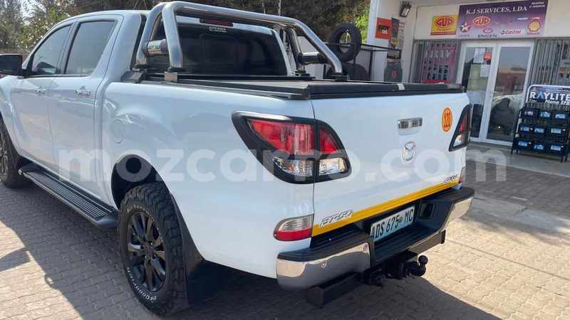 Big with watermark mazda bt 50 maputo maputo 27262