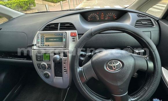 Buy Used Toyota Ractis Black Car in Maputo in Maputo Buy Used Toyota Ractis Black Car in Maputo in Maputo