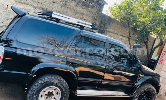 Nunua Ilio tumika Toyota Surf Nyeusi Gari ndani ya Maputo nchini Maputo Nunua Ilio tumika Toyota Surf Nyeusi Gari ndani ya Maputo nchini Maputo