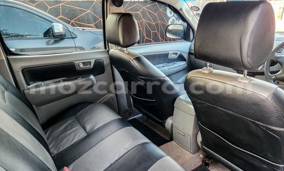 Comprar Usado Toyota Hilux Branco Carro em Maputo em Maputo Comprar Usado Toyota Hilux Branco Carro em Maputo em Maputo