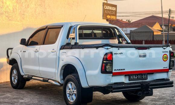 Comprar Usado Toyota Hilux Branco Carro em Maputo em Maputo Comprar Usado Toyota Hilux Branco Carro em Maputo em Maputo