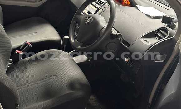 Comprar Usado Toyota Vitz Preto Carro em Maputo em Maputo Comprar Usado Toyota Vitz Preto Carro em Maputo em Maputo