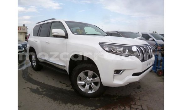Nunua Imported Toyota Prado Nyeupe Gari ndani ya Import - Dubai nchini Cabo Delgado Nunua Imported Toyota Prado Nyeupe Gari ndani ya Import - Dubai nchini Cabo Delgado