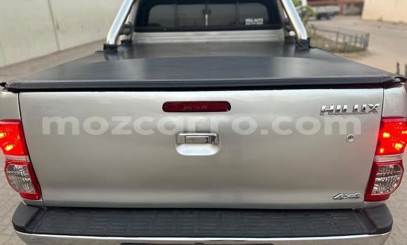 Nunua Ilio tumika Toyota Hilux Nyingine Gari ndani ya Maputo nchini Maputo Nunua Ilio tumika Toyota Hilux Nyingine Gari ndani ya Maputo nchini Maputo