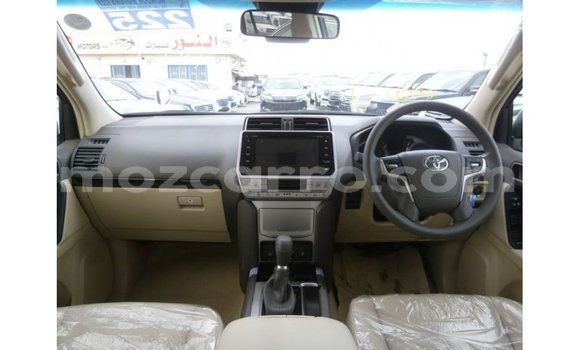 Nunua Imported Toyota Prado Nyeupe Gari ndani ya Import - Dubai nchini Cabo Delgado Nunua Imported Toyota Prado Nyeupe Gari ndani ya Import - Dubai nchini Cabo Delgado
