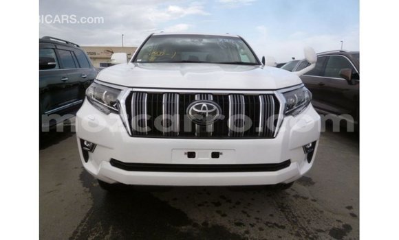 Nunua Imported Toyota Prado Nyeupe Gari ndani ya Import - Dubai nchini Cabo Delgado Nunua Imported Toyota Prado Nyeupe Gari ndani ya Import - Dubai nchini Cabo Delgado