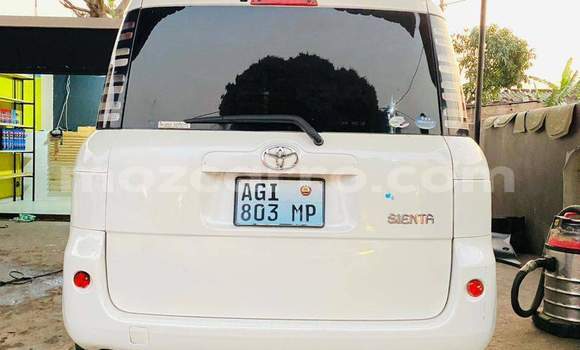 Comprar Usado Toyota Sienta De outros Carro em Maputo em Maputo Comprar Usado Toyota Sienta De outros Carro em Maputo em Maputo