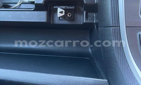 Comprar Usado Toyota Ractis Vermelho Carro em Maputo em Maputo Comprar Usado Toyota Ractis Vermelho Carro em Maputo em Maputo