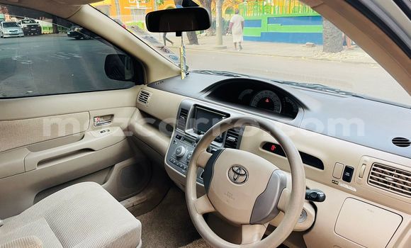 Buy Used Toyota Raum Other Car in Maputo in Maputo Buy Used Toyota Raum Other Car in Maputo in Maputo