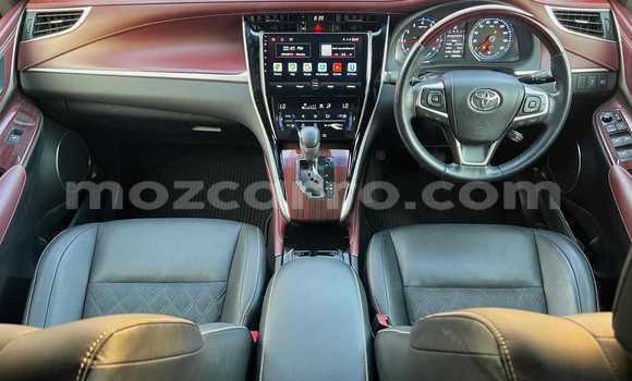 Buy Used Toyota Harrier Other Car in Maputo in Maputo Buy Used Toyota Harrier Other Car in Maputo in Maputo