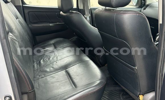 Comprar Usado Toyota Hilux De outros Carro em Maputo em Maputo Comprar Usado Toyota Hilux De outros Carro em Maputo em Maputo