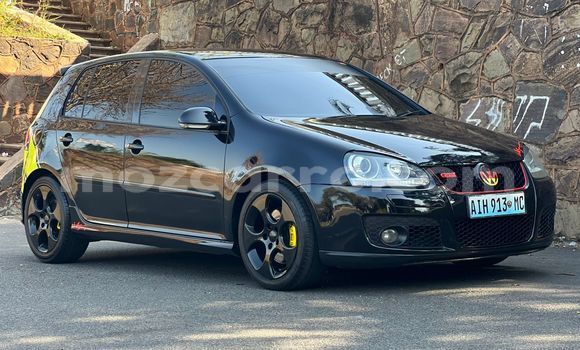 Nunua Ilio tumika Volkswagen Golf Nyeusi Gari ndani ya Maputo nchini Maputo Nunua Ilio tumika Volkswagen Golf Nyeusi Gari ndani ya Maputo nchini Maputo