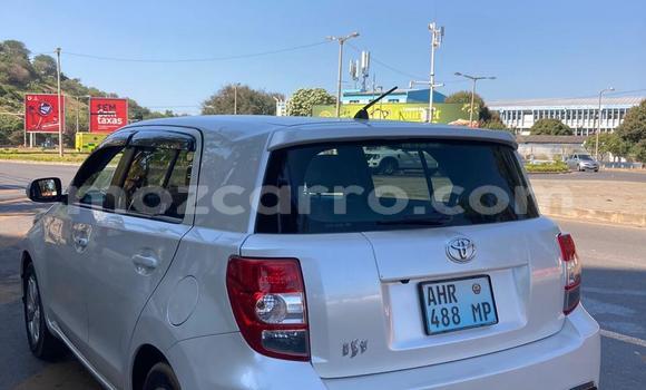 Comprar Usado Toyota IST Branco Carro em Maputo em Maputo Comprar Usado Toyota IST Branco Carro em Maputo em Maputo