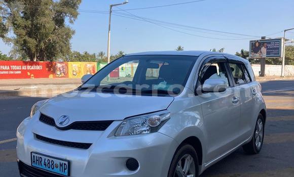Comprar Usado Toyota IST Branco Carro em Maputo em Maputo Comprar Usado Toyota IST Branco Carro em Maputo em Maputo