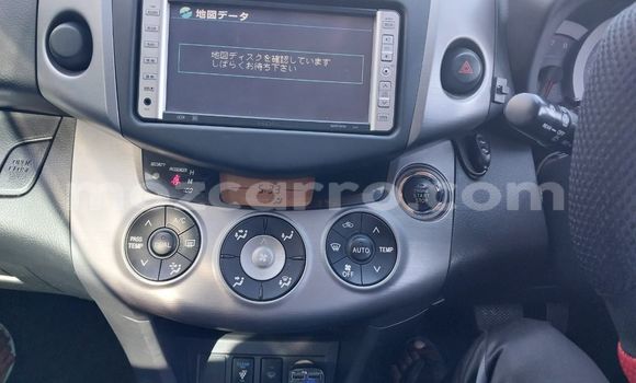 Nunua Ilio tumika Toyota RAV4 Nyeusi Gari ndani ya Maputo nchini Maputo Nunua Ilio tumika Toyota RAV4 Nyeusi Gari ndani ya Maputo nchini Maputo