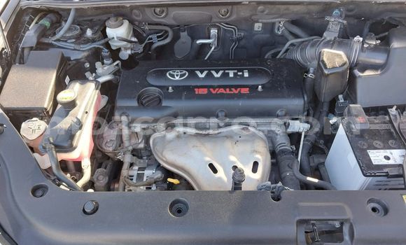 Nunua Ilio tumika Toyota RAV4 Nyeusi Gari ndani ya Maputo nchini Maputo Nunua Ilio tumika Toyota RAV4 Nyeusi Gari ndani ya Maputo nchini Maputo