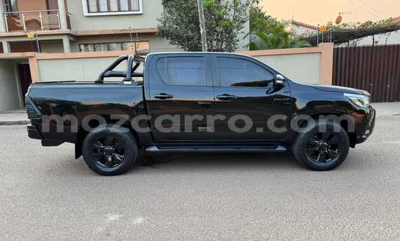 Buy Used Toyota Hiluxe Revo Black Car in Maputo in Maputo Buy Used Toyota Hiluxe Revo Black Car in Maputo in Maputo