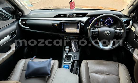 Buy Used Toyota Hiluxe Revo Black Car in Maputo in Maputo Buy Used Toyota Hiluxe Revo Black Car in Maputo in Maputo