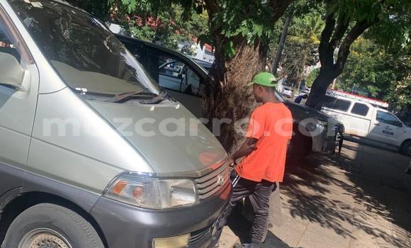 Tenga Tsaru Toyota Regius Sirivha Mota in Maputo in Maputo Tenga Tsaru Toyota Regius Sirivha Mota in Maputo in Maputo
