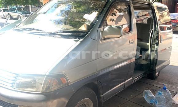 Tenga Tsaru Toyota Regius Sirivha Mota in Maputo in Maputo Tenga Tsaru Toyota Regius Sirivha Mota in Maputo in Maputo