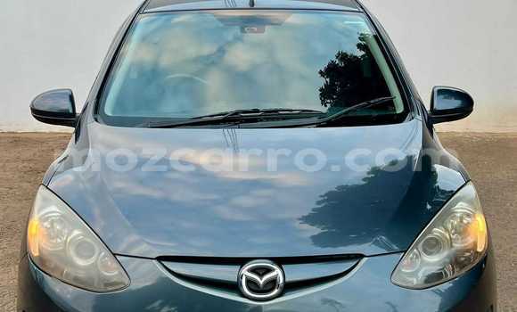 Comprar Usado Mazda Demio Azul Carro em Maputo em Maputo