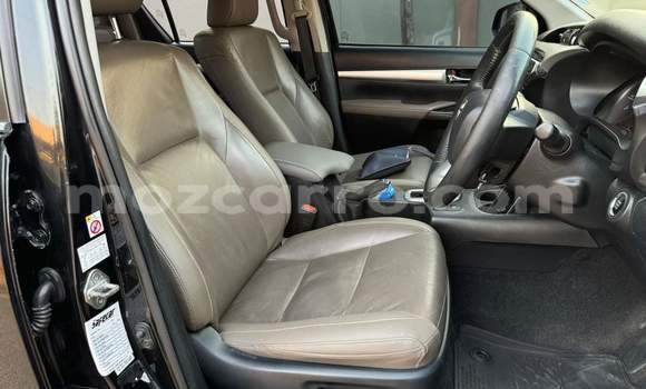 Comprar Usado Toyota Hilux Preto Carro em Maputo em Maputo Comprar Usado Toyota Hilux Preto Carro em Maputo em Maputo