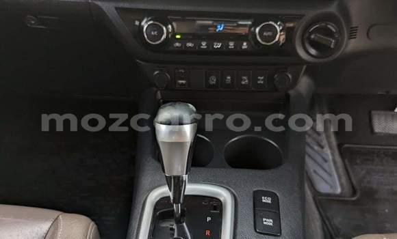 Comprar Usado Toyota Hilux Preto Carro em Maputo em Maputo Comprar Usado Toyota Hilux Preto Carro em Maputo em Maputo