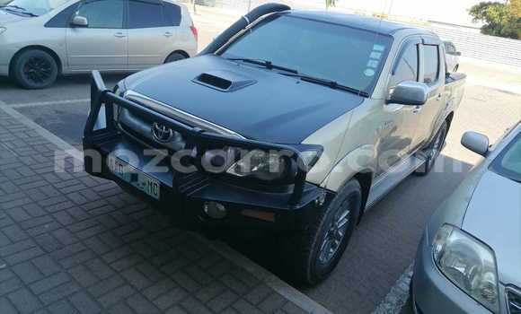 Nunua Ilio tumika Toyota Hilux Nyingine Gari ndani ya Maputo nchini Maputo Nunua Ilio tumika Toyota Hilux Nyingine Gari ndani ya Maputo nchini Maputo