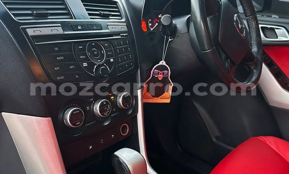 Nunua Ilio tumika Mazda BT-50 Nyekundu Gari ndani ya Maputo nchini Maputo Nunua Ilio tumika Mazda BT-50 Nyekundu Gari ndani ya Maputo nchini Maputo