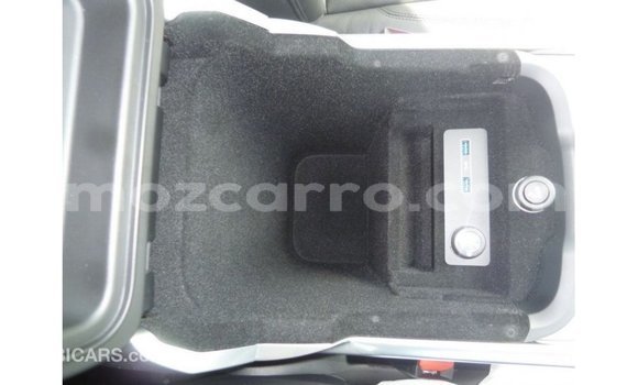 Nunua Imported Land Rover Range Rover Nyeusi Gari ndani ya Import - Dubai nchini Cabo Delgado Nunua Imported Land Rover Range Rover Nyeusi Gari ndani ya Import - Dubai nchini Cabo Delgado