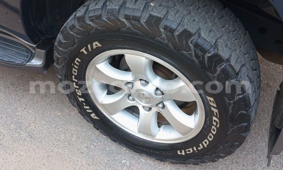 Nunua Ilio tumika Toyota Land Cruiser Prado Bluu Gari ndani ya Maputo nchini Maputo Nunua Ilio tumika Toyota Land Cruiser Prado Bluu Gari ndani ya Maputo nchini Maputo