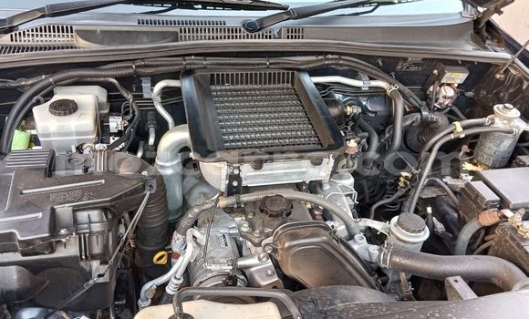 Nunua Ilio tumika Toyota Land Cruiser Prado Bluu Gari ndani ya Maputo nchini Maputo Nunua Ilio tumika Toyota Land Cruiser Prado Bluu Gari ndani ya Maputo nchini Maputo