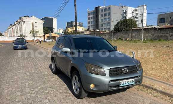 Comprar Usado Toyota RAV4 Prata Carro em Maputo em Maputo