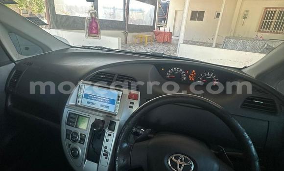 Buy Used Toyota Ractis Blue Car in Maputo in Maputo Buy Used Toyota Ractis Blue Car in Maputo in Maputo