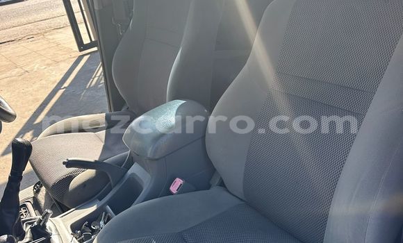 Tenga Tsaru Toyota Hilux Chena Mota in Maputo in Maputo Tenga Tsaru Toyota Hilux Chena Mota in Maputo in Maputo