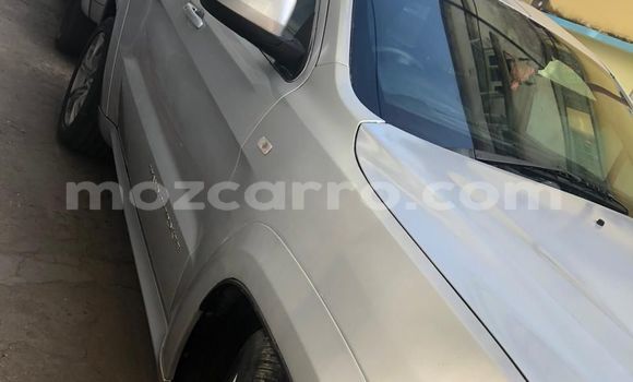 Tenga Tsaru Jeep Grand Cherokee Sirivha Mota in Maputo in Maputo Tenga Tsaru Jeep Grand Cherokee Sirivha Mota in Maputo in Maputo