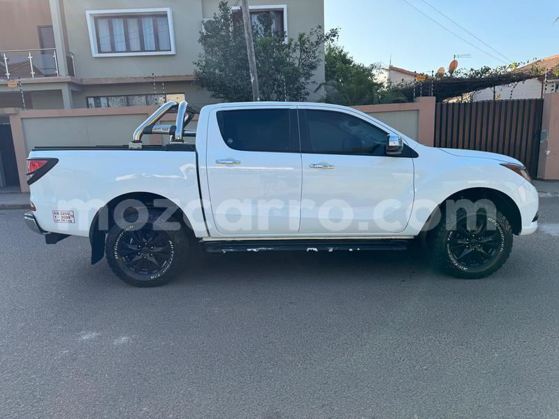 Big with watermark mazda bt 50 maputo maputo 27403