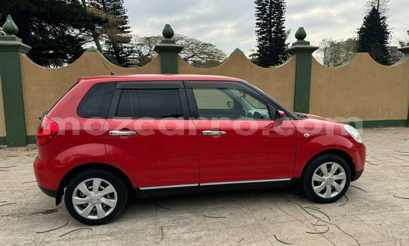 Nunua Ilio tumika Mazda Verisa Nyekundu Gari ndani ya Maputo nchini Maputo Nunua Ilio tumika Mazda Verisa Nyekundu Gari ndani ya Maputo nchini Maputo