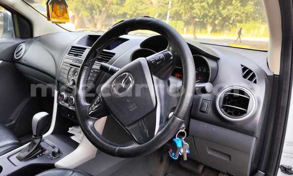 Buy Used Mazda BT-50 White Car in Maputo in Maputo Buy Used Mazda BT-50 White Car in Maputo in Maputo