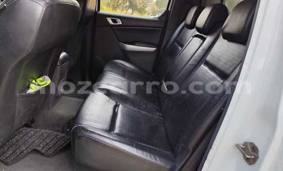 Buy Used Mazda BT-50 White Car in Maputo in Maputo Buy Used Mazda BT-50 White Car in Maputo in Maputo