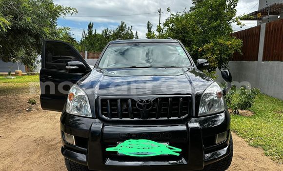 Nunua Ilio tumika Toyota Land Cruiser Prado Nyeusi Gari ndani ya Maputo nchini Maputo Nunua Ilio tumika Toyota Land Cruiser Prado Nyeusi Gari ndani ya Maputo nchini Maputo