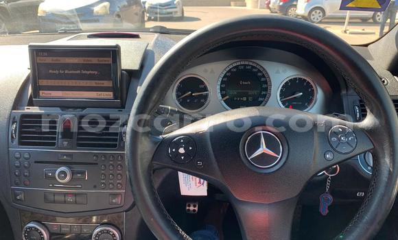 Buy Used Mercedes‒Benz 200 Black Car in Maputo in Maputo Buy Used Mercedes‒Benz 200 Black Car in Maputo in Maputo