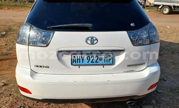 Comprar Usado Toyota Harrier Branco Carro em Maputo em Maputo Comprar Usado Toyota Harrier Branco Carro em Maputo em Maputo