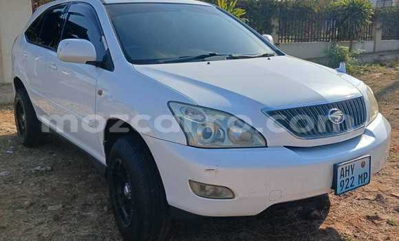 Comprar Usado Toyota Harrier Branco Carro em Maputo em Maputo Comprar Usado Toyota Harrier Branco Carro em Maputo em Maputo