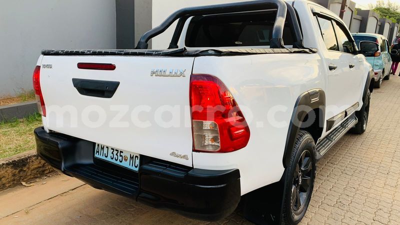 Big with watermark toyota hilux maputo maputo 27441