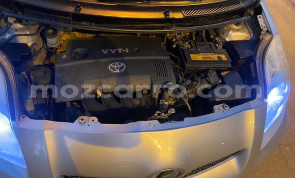 Comprar Usado Toyota Vitz Prata Carro em Maputo em Maputo Comprar Usado Toyota Vitz Prata Carro em Maputo em Maputo